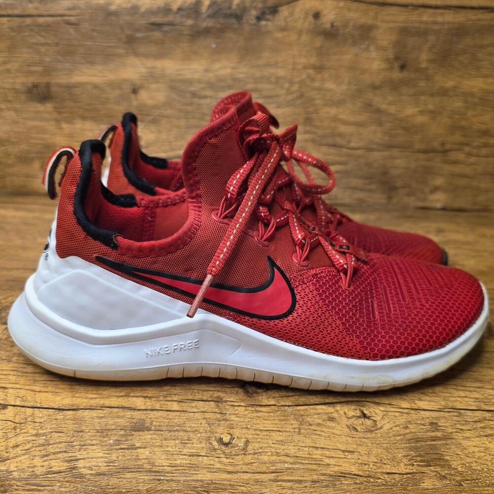 Nike Womens Free TR 8 "Georgia" UGA Red Sneakers size 5